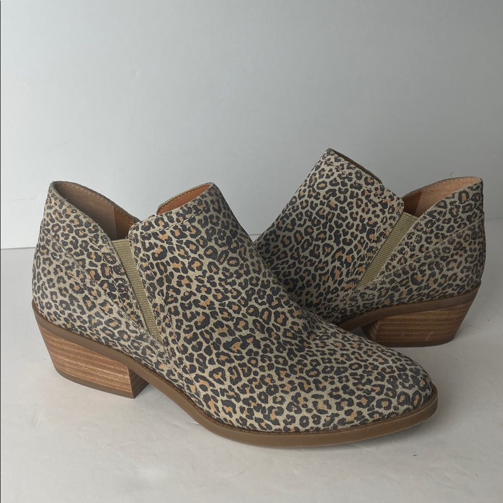 Lucky Brand Leopard Print Suede Ankle Booties Side Zipper Almond Toe 7